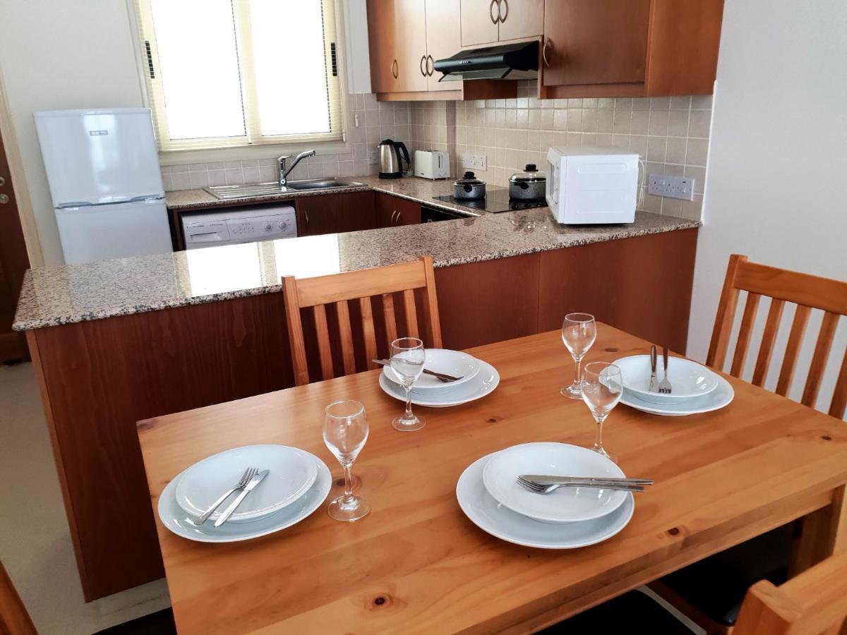 Ground Floor One Bedroom Apartment, Vanessa Complex Peyia Exterior foto