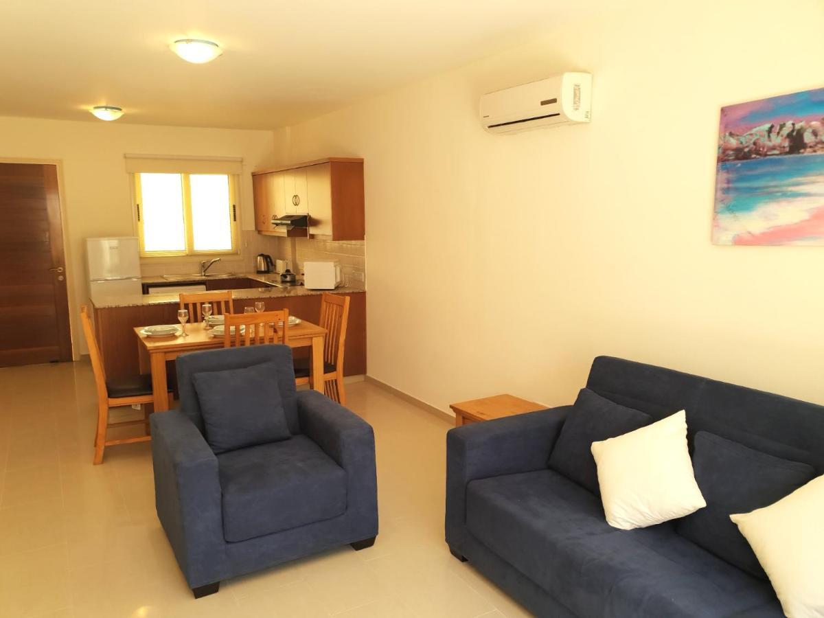 Ground Floor One Bedroom Apartment, Vanessa Complex Peyia Exterior foto